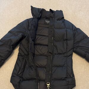 Athleta Women's Midnight Black Puffer Coat